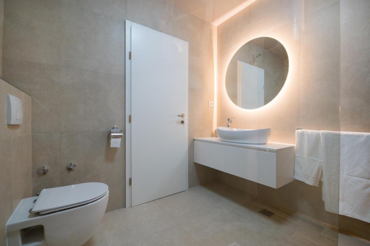 Brand New Aparment With Sea View & Swimming Pool At Ciovo - Villa Fiorentini Trogir Exterior photo