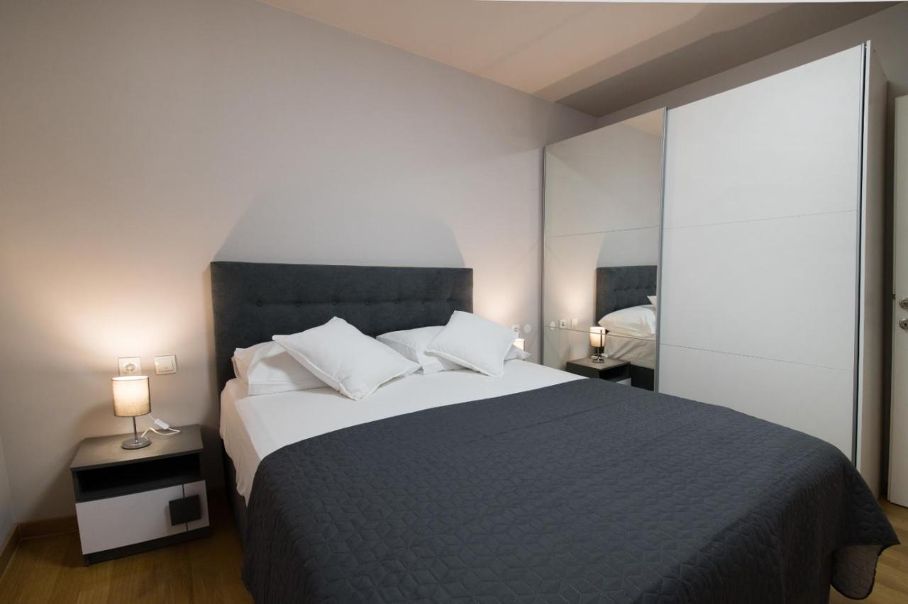 Brand New Aparment With Sea View & Swimming Pool At Ciovo - Villa Fiorentini Trogir Exterior photo