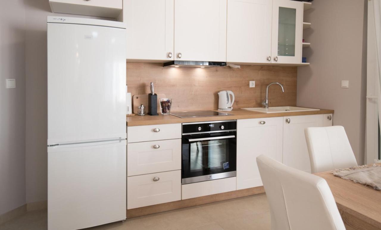 Brand New Aparment With Sea View & Swimming Pool At Ciovo - Villa Fiorentini Trogir Exterior photo